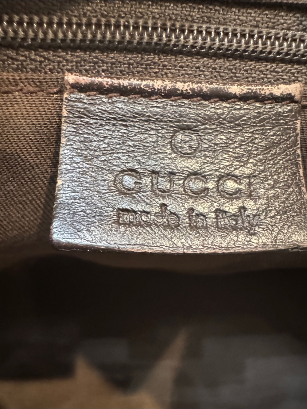 Authentic Gucci Brown GG Canvas Shoulder Bag with Green-Red Web - Picture 10 of 13